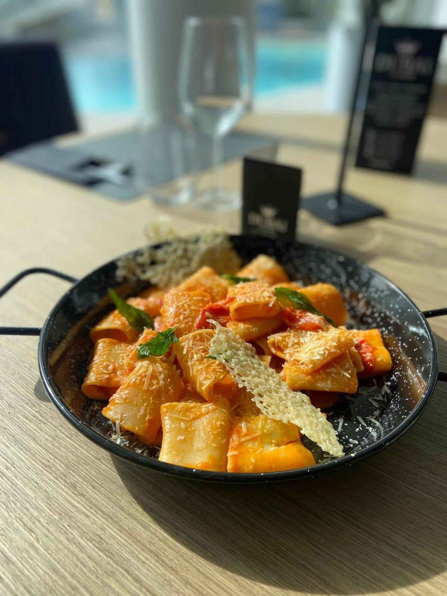 Dubaivillage Camposano 외부 사진
