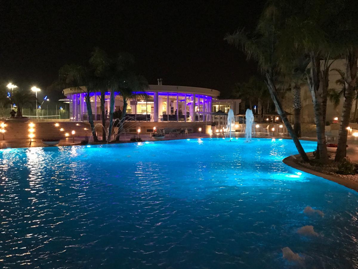 Dubaivillage Camposano 외부 사진